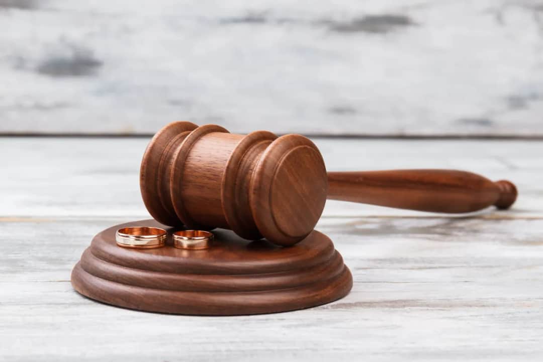 Czy Polacy mogą wziąć ślub w Anglii? Sprawdź wymagania i dokumenty